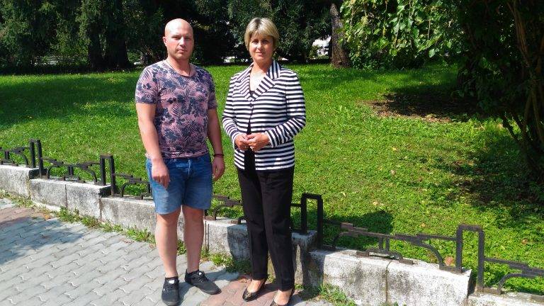 Горещи новини | Весела Лечева дари 5 000 лв.  на Ангел от Павликени