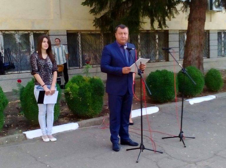 Горещи новини | 148 първокласници тръгнаха на училище в Павликени