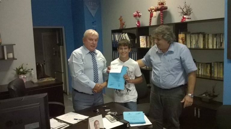 Горещи новини | Наградиха победителите в конкурса на  МГЕРБ Свищов „Рисуване със светлина”