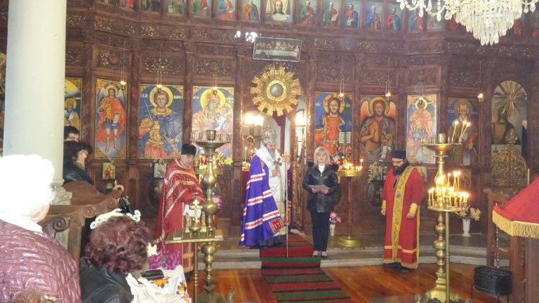 Горещи новини | 150 години от построяването на храма  „Св.Димитър“ отбелязаха в Бяла черква