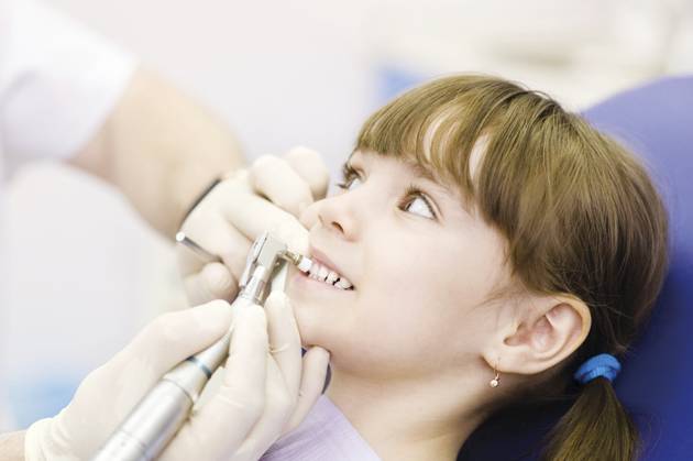 Здраве | Поставят безплатно силанти  на децата от 5 до 9-годишна възраст