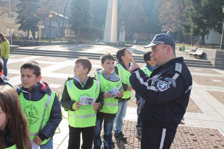 В Елена отбелязаха Световния ден за въпоменание на жертвите от ПТП