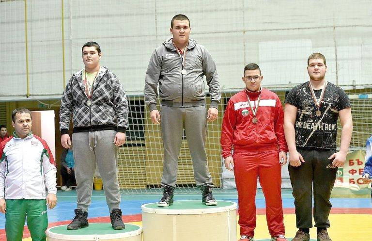 Спорт | Петър Неделчев със сребро от държавното по борба