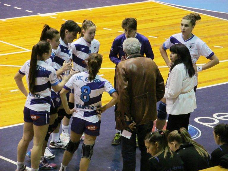 Спорт | “Етър-64” – “Бъки” на  полуфинал за купата