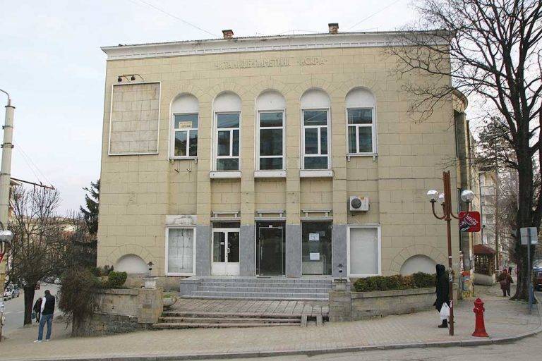 “Искра” пак става кино!