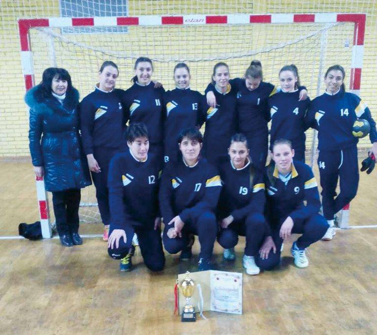 Етърки втори на турнир в Косово