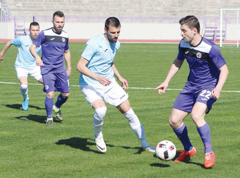 Спорт | Лидерът “Етър” приема пролетния водач