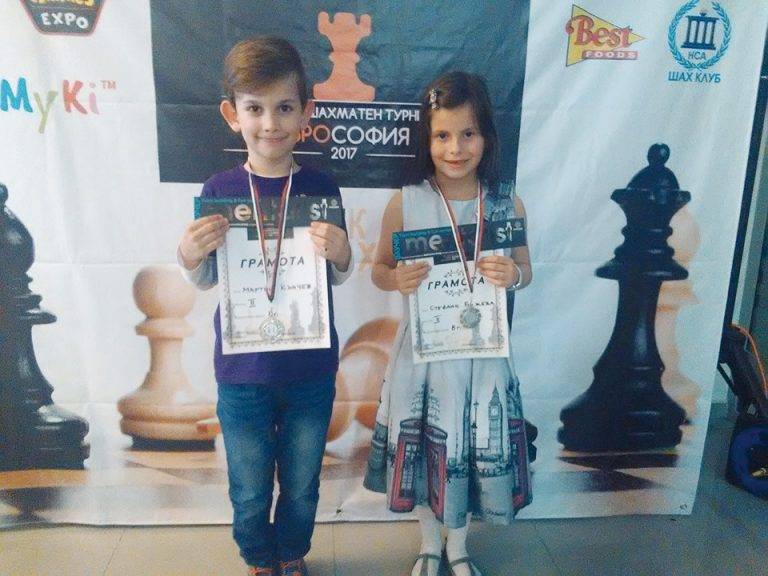 Спорт | Шахматисти на “Етър” със сребърни отличия