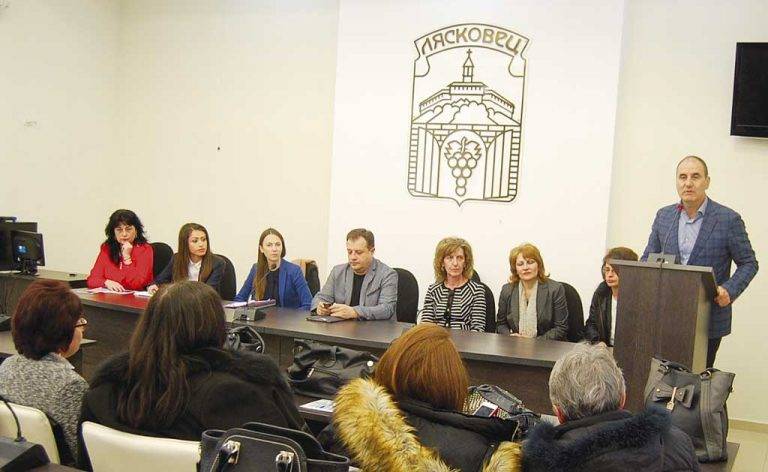 Пари и власт | Цветанов пред повече от 100 учители:  Заедно можем да движим България напред