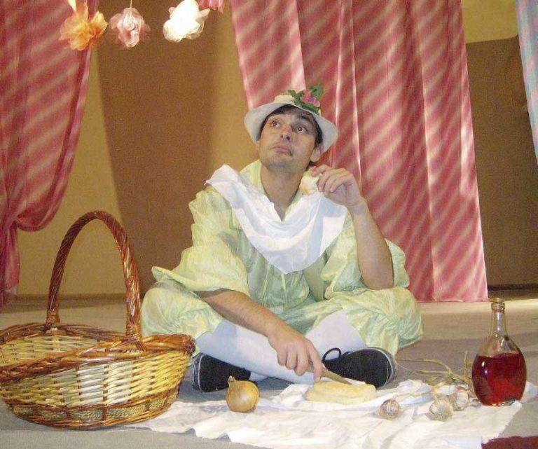 Учителят Благовест Христов – за страстта си  към театъра и провокациите в класната стая