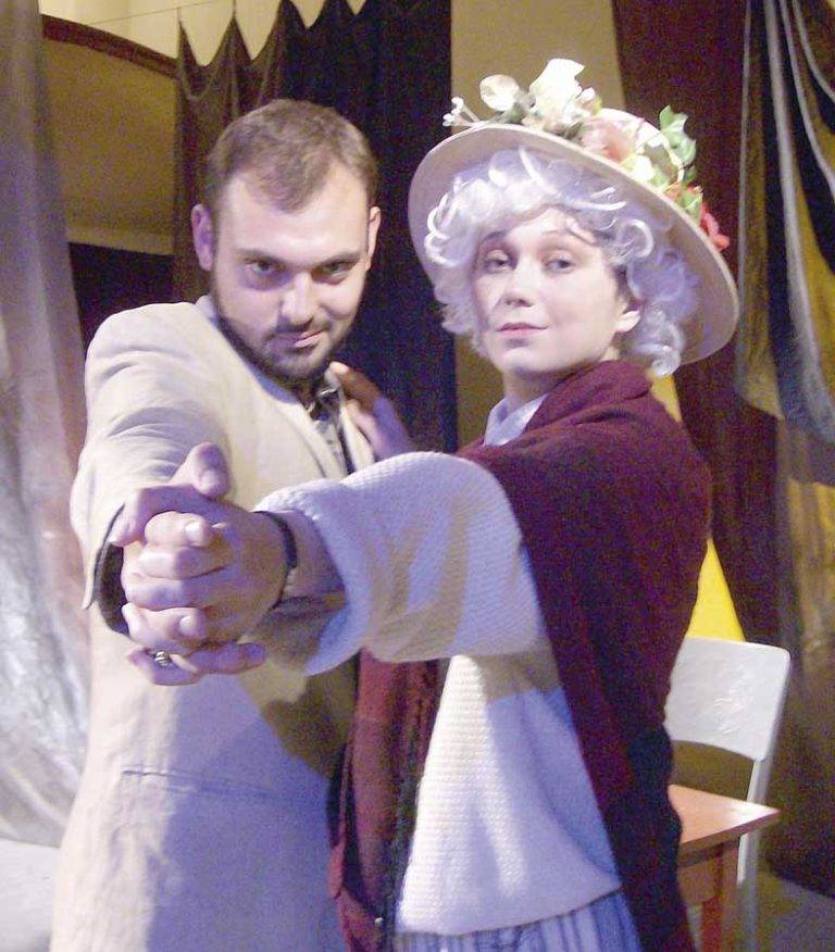 Учителят Благовест Христов – за страстта си  към театъра и провокациите в класната стая