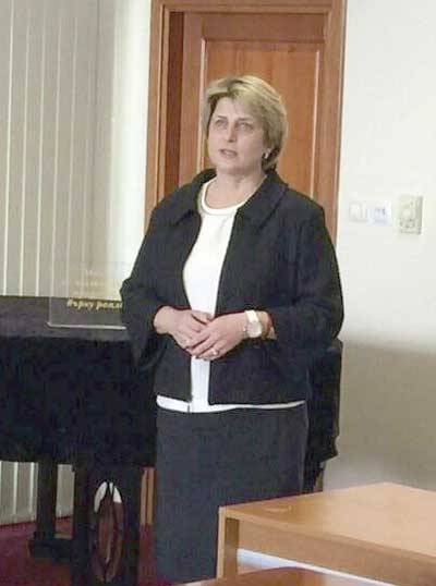 Пари и власт | Весела Лечева: На 26 март всеки трябва да направи  своя избор. Избор между политики, избор между  личности, избор на път, по който ще върви страната ни