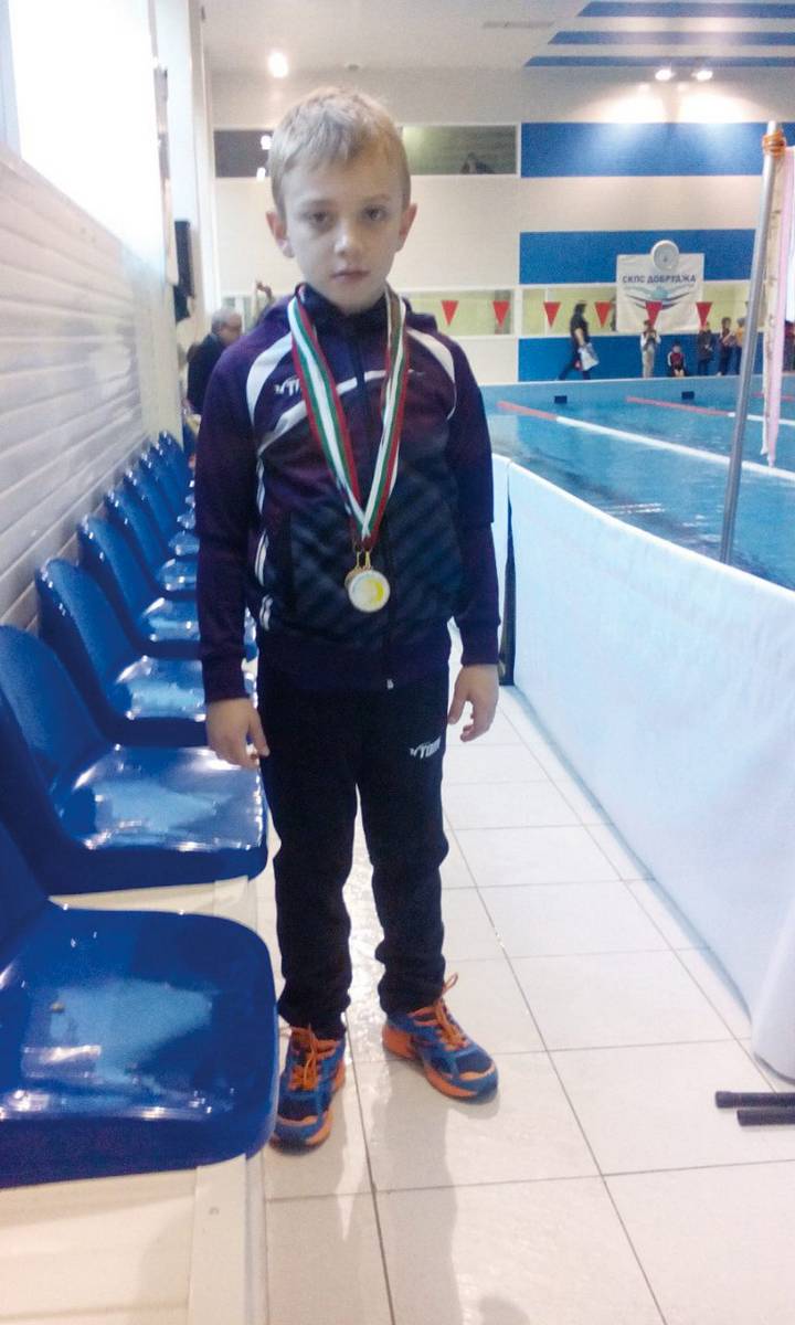 Спорт | Състезател на КСП “Етър 2000”  със сребро и бронз от  турнир “Бяла лястовица”