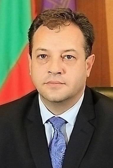 Горещи новини | Благодаря на всички, с които заедно подготвихме и реализирахме програмата  за Празника на Велико Търново