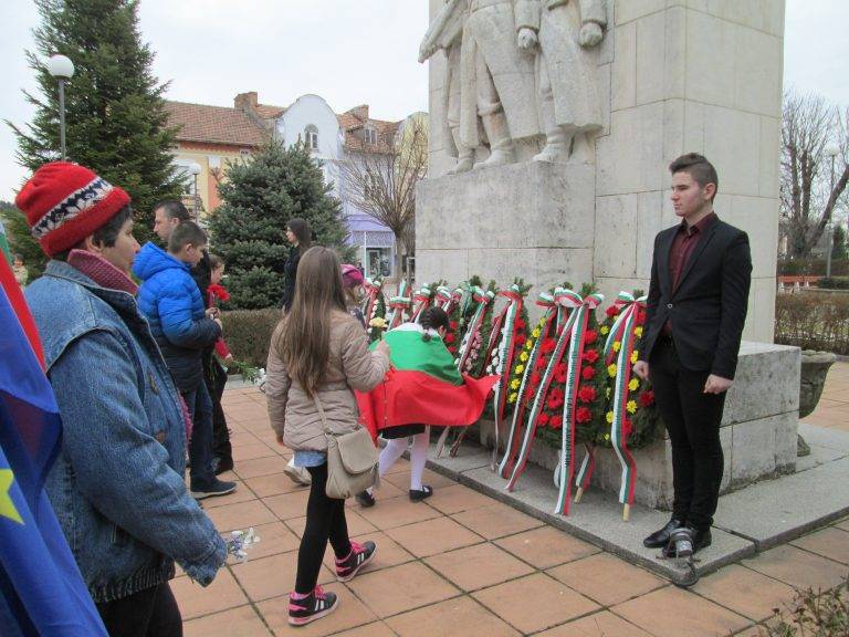 В Павликени стартираха дарителска  кампания за паметник на ген. Гурко