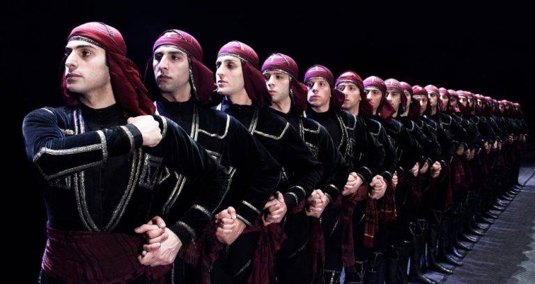 Общество | “Летящите грузинци” от “Сухишвили” отново ще танцуват на търновска сцена