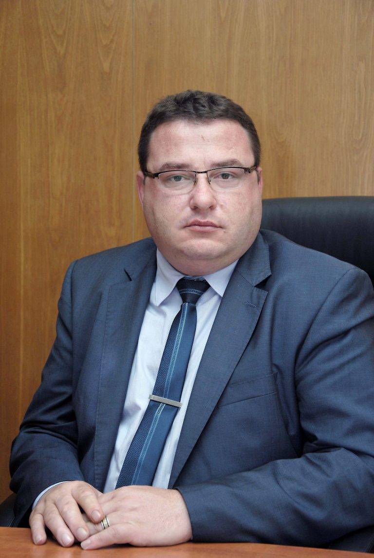 Горещи новини | Общинското ръководство на Свищов с приемна за жители на общината всеки неделен ден