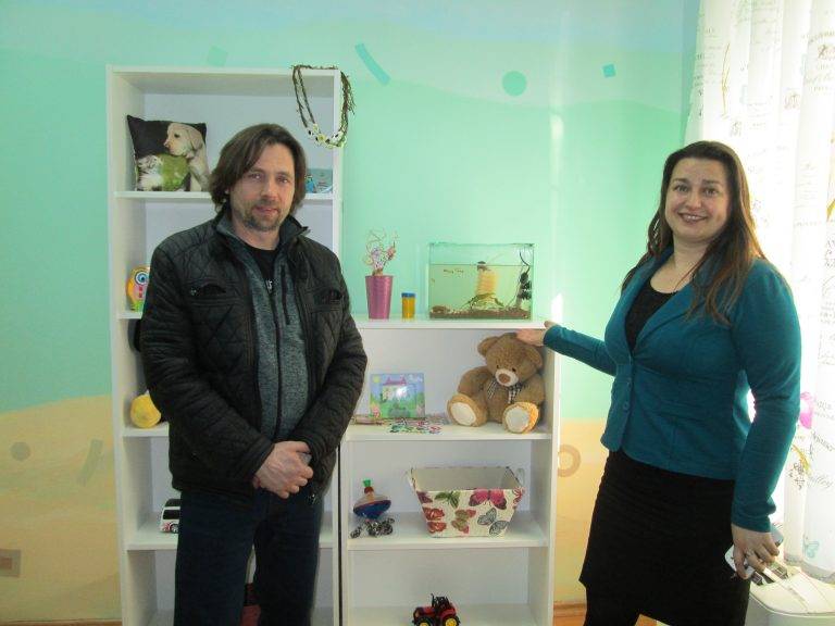 Горещи новини | „Синя стая“ за изслушване на деца по различни   дела откриха в Районен съд-Павликени