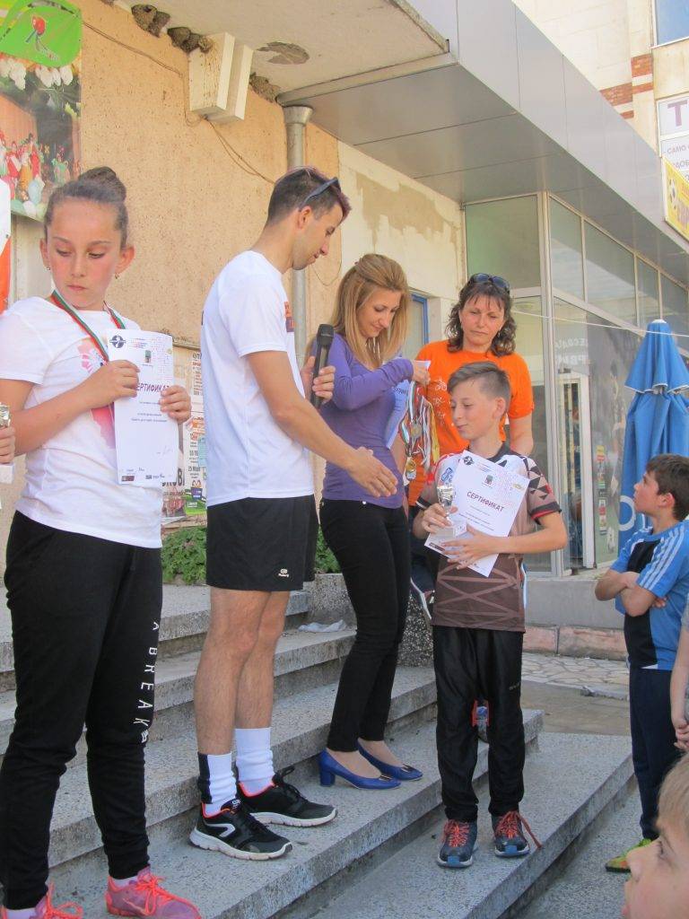 Горещи новини | В Лясковец се проведе състезание в европейския Ден без асансьори