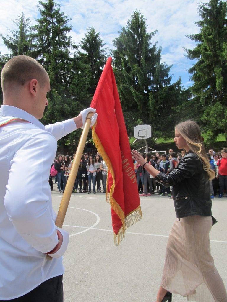 Поредният випуск в Лясковец се сбогува с родното училище