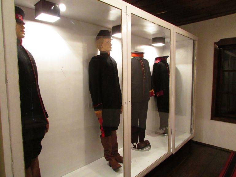 Свищов придобива по-приветлив и празничен вид в очакване на празника на града