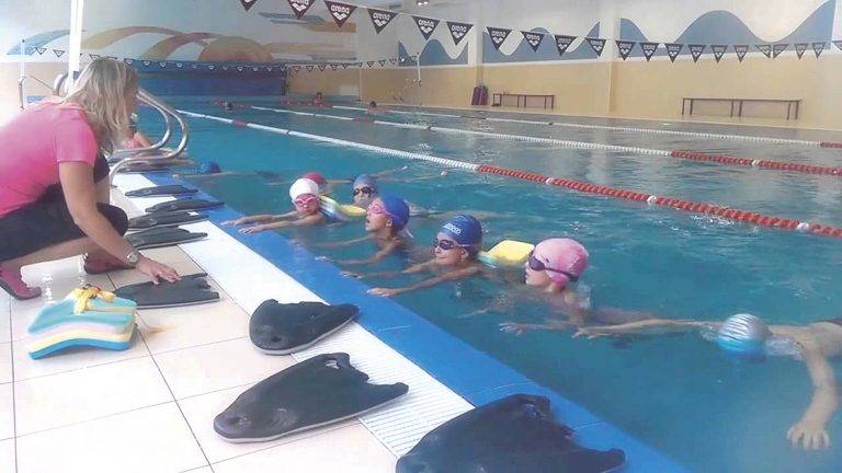 Спорт | Ради Мерджанов трети, Тонислав Събев с две 4-и места на държавното по плуване