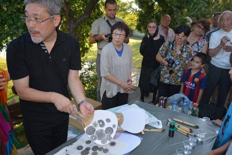 Горещи новини | Японското изкуство „Суми-е“  показаха на арт-пленер