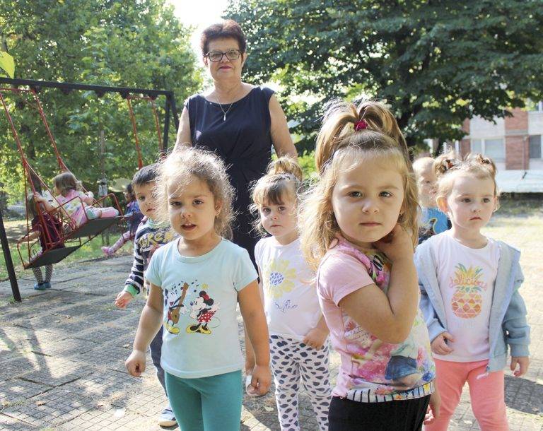 Общество | До 30 април продължава записването  в детските градини във Велико Търново
