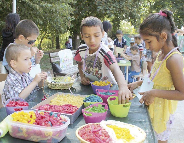 Вкусен празник в парка показа как деца  и родители могат да общуват пълноценно