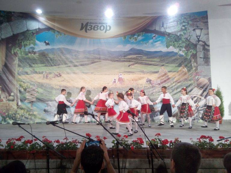 Две поредни вечери полската група за народни песни и танци от Хрубиешов ще радва посетителите на „Фолклорен извор“