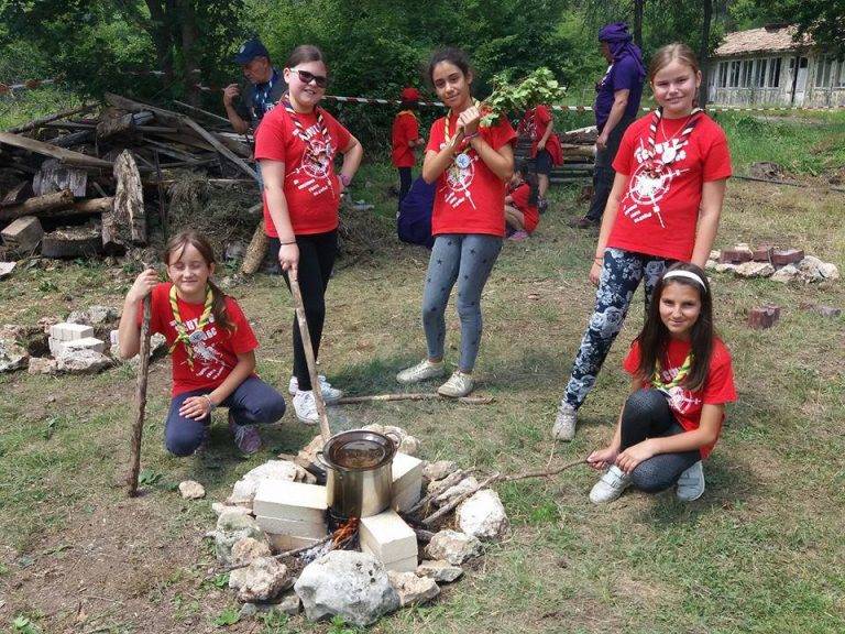 Горещи новини | Кметът на Елена получи благодарствено  писмо от президента на българските скаути