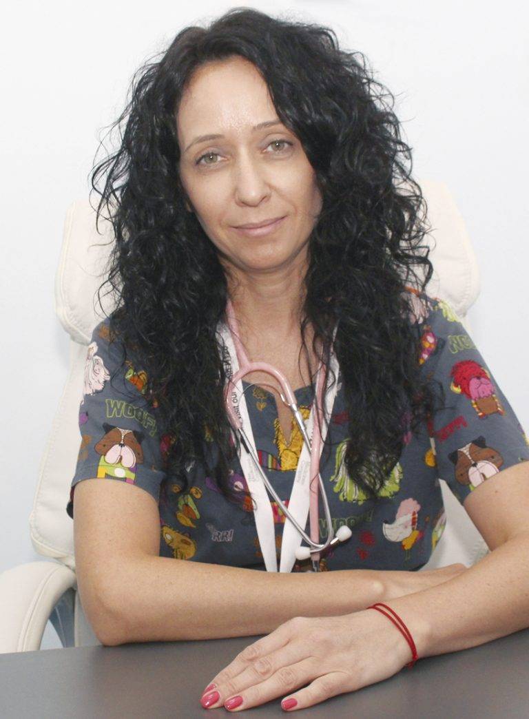 Горещи новини | Д-р Сибила Маринова говори за  донорството на международен форум