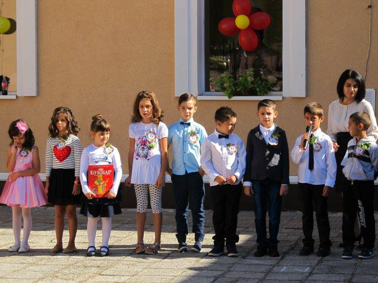 В Лясковец тържествено бе открита новата учебна година