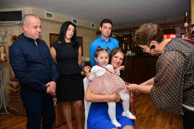 Свищов | Ритуал по именуване на дете се проведе в община Свищов