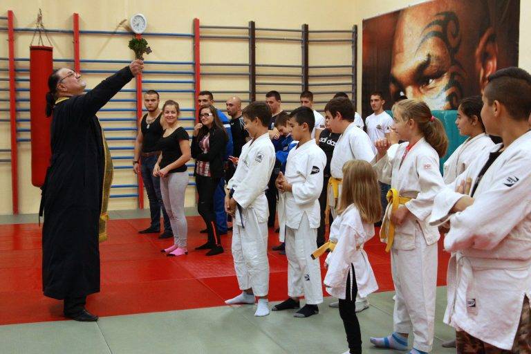 В Свищов се проведе официално откриване на обновената зала по джудо в УК „Алеко Константинов“