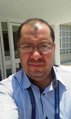 Здраве | Наш лекар участва в Първия европейски  мастър клас по уролитиаза в Гърция