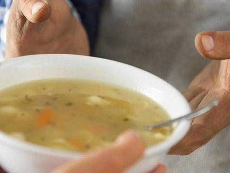 Горна Оряховица | 70 самотноживеещи възрастни хора получават храна от социалния патронаж в Г. Оряховица