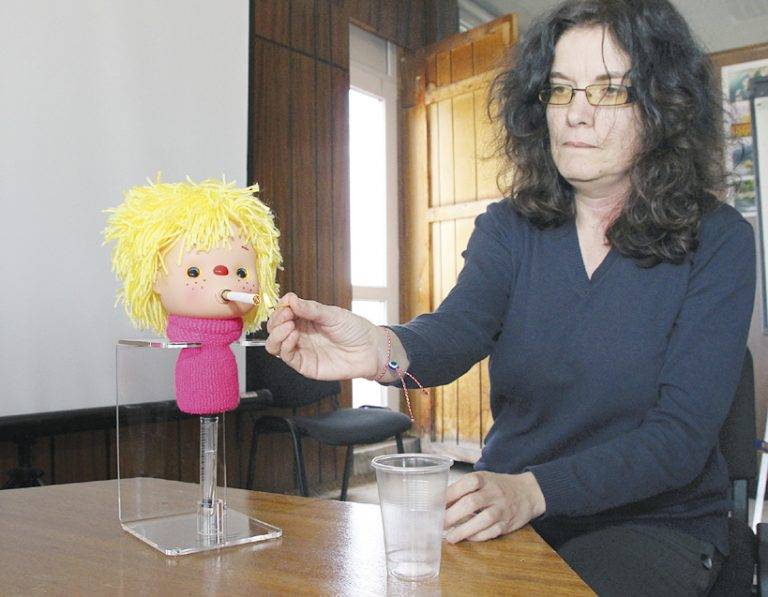 Здраве | Йорданка Илиева, психолог: “Борбата с цигарите не бива да се  превръща в борба срещу пушачите”