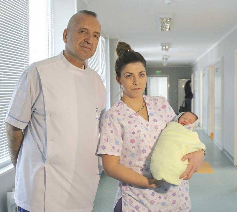Общество | Рекорд! 1479 са родени  в областта през 2017 г.