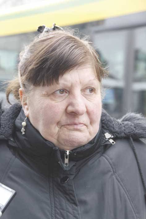 Анкета: Какво е състоянието на улиците и тротоарите в старата столица?