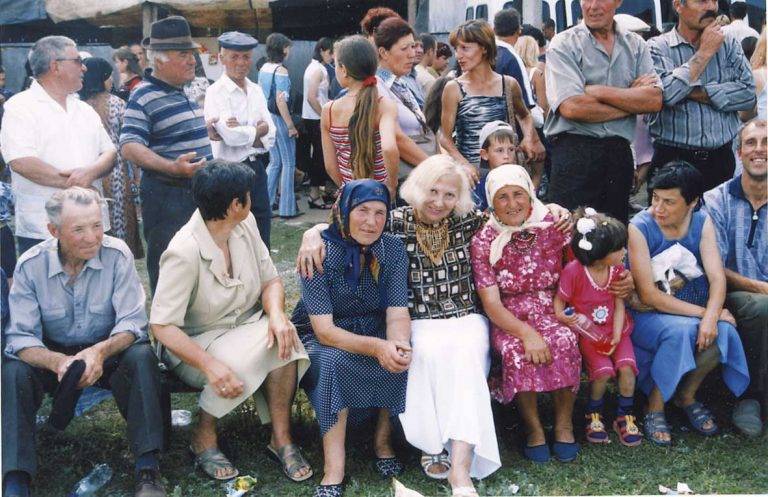 30 г. Ганна Бесарабска помага на  българите в Украйна да пазят своя дух