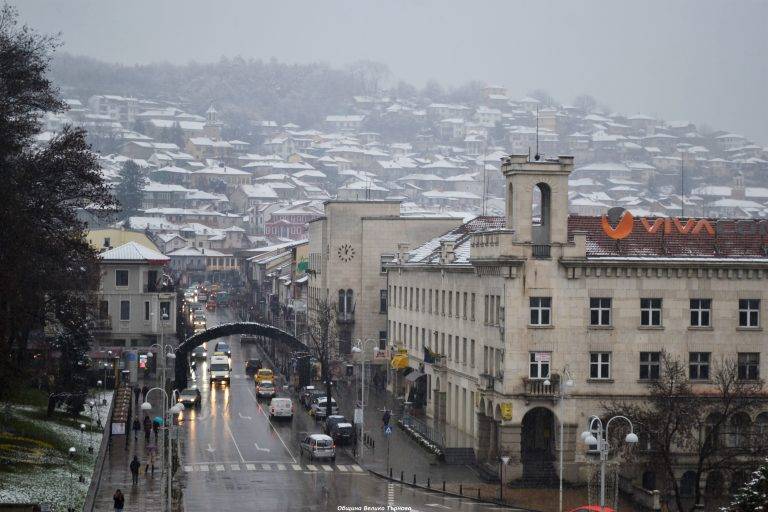 Горещи новини | Очаква се влошаване на времето,  снегопочистваща техника е проверена