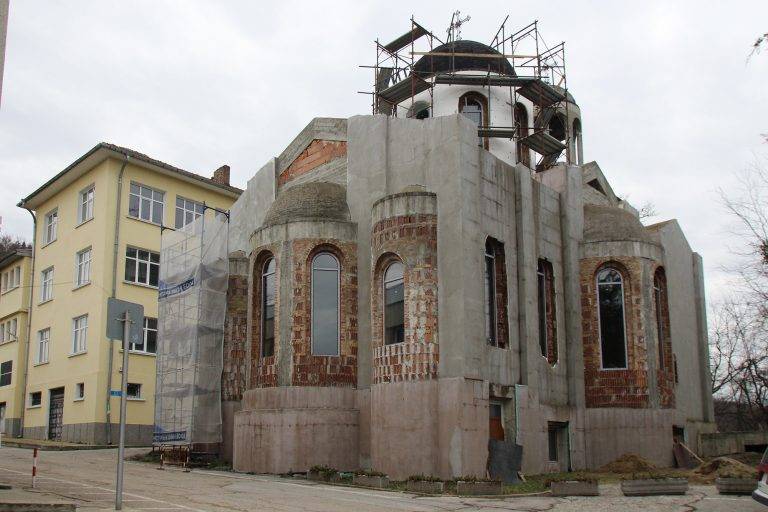 Отслужиха молебен в университетския  храм „Св. Евтимий, Патриарх Търновски”