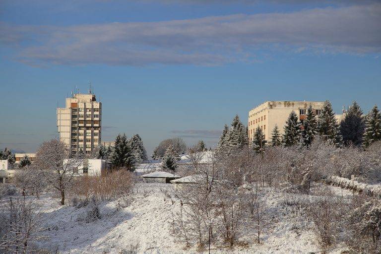 Горещи новини | С 16 млн. лв. газифицират и ремонтират  курсантски общежития в НВУ “В. Левски”