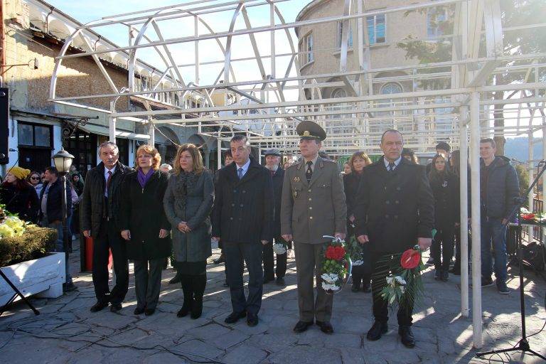 Велико Търново сведе глава  пред Стефан Стамболов
