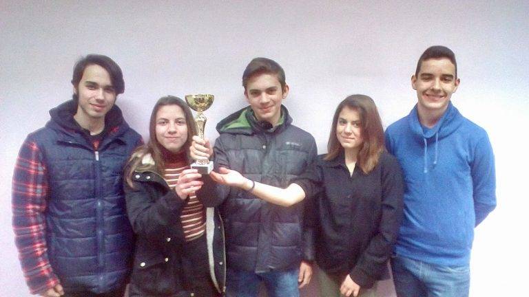 Горещи новини | Безапелационна победа за шахматистите от ПМГ “Васил Друмев”