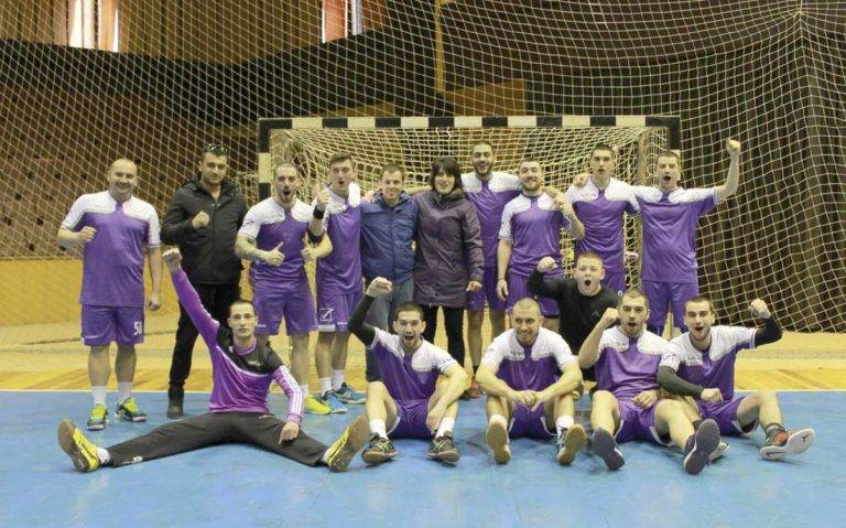 Спорт | Хандбалистите на “Етър-64” биха  “Раховец” и отстъпиха на “Левски”