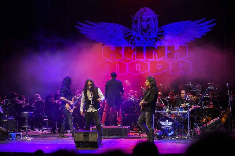 “Кикимора” с грандиозен концерт на 20 февруари във Велико Търново