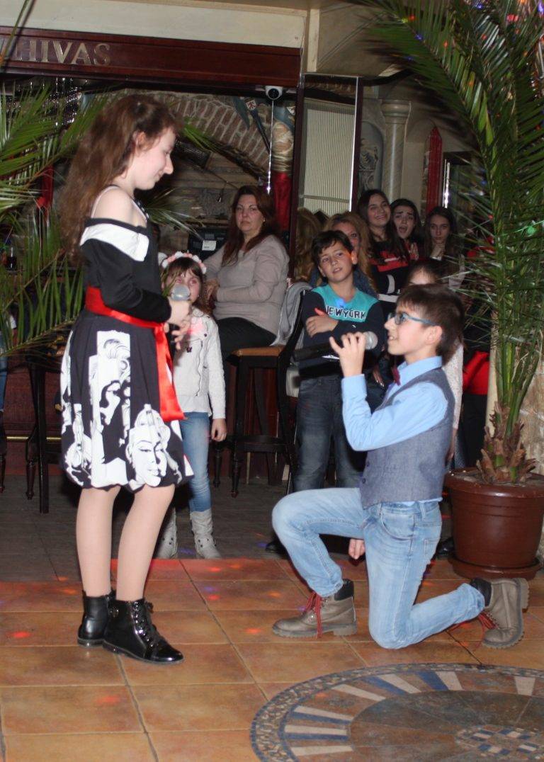 Талантите на студио „Румина“ за шеста поредна  година спретнаха концерт с песни за любовта