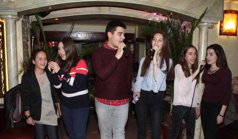 Горещи новини | Талантите на студио „Румина“ за шеста поредна  година спретнаха концерт с песни за любовта